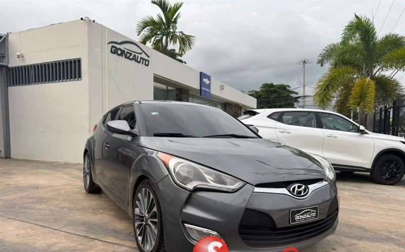 2017 Hyundai Veloster at Gonzauto